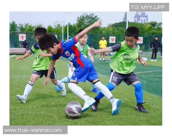 探索广州海珠区足球场的魅力与活动体验，畅享足球带来的激情与乐趣